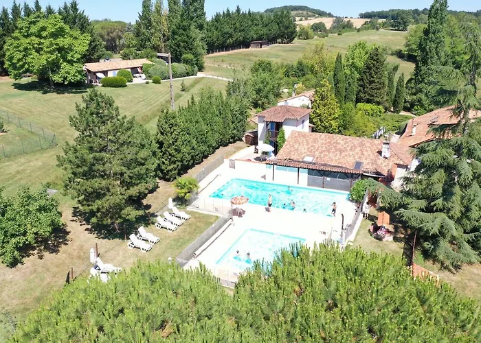 La Grange Du Cheval Blanc *